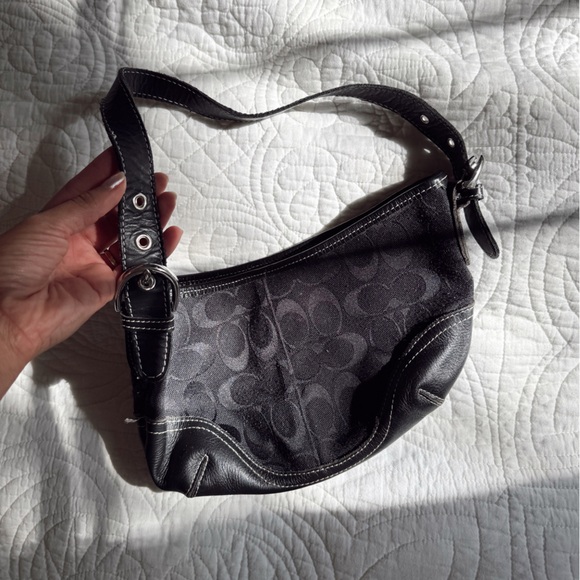 Vintage Y2K Coach Black Signature Jacquard Mini Shoulder Bag – Style No. NT-4115 - Picture 1 of 5